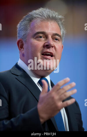 Birmingham, UK. 3 octobre 2018. Brandon Lewis, chef du parti conservateur, Ministre sans portefeuille et député conservateur de Great Yarmouth, prend la parole à la conférence du parti conservateur à Birmingham. © Russell Hart/Alamy Live News. Banque D'Images