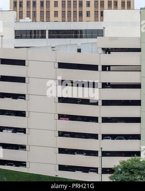 Un garage de stationnement dans le centre-ville de San Antonio Banque D'Images