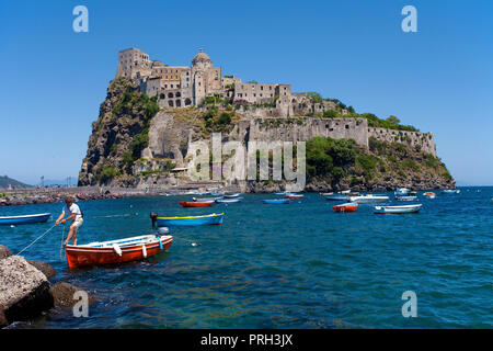 Castello Aragonese at Ischia Ponte, l'île de Ischia, Golfe de Napoli, Campania, Italie Banque D'Images