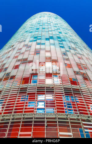 Torre Agbar (anciennement Glòries) gratte-ciel de Barcelone, Catalogne, Espagne Banque D'Images