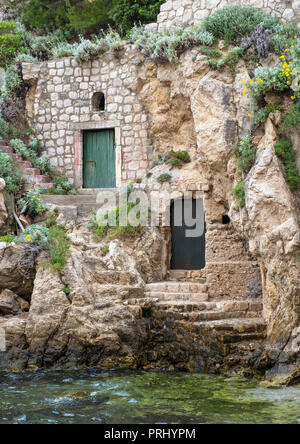 Rocher des portes dans la pile au port, Dubrovnik, Croatie, Europe Banque D'Images