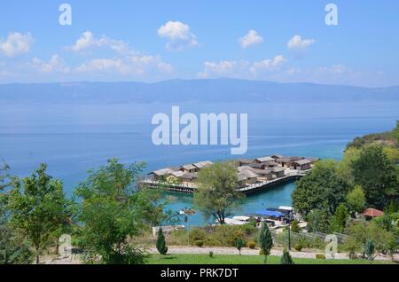 Baie de os règlement reconstruit préhistorique lake ohrid Macédoine Banque D'Images