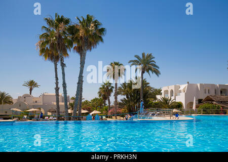 Djerba, Tunisie - 20 juin 2018 : Hôtel Seabel Aladin Djerba est situé dans une zone touristique, face à la plage sur l'île de Djerba, Tunisie. Banque D'Images