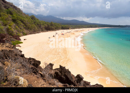 La plage Makena parfait à Maui, Hawaii. Banque D'Images