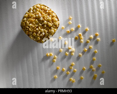 Encore UNE VIE DE CHEESLING BISCUITS, MUMBAI, INDE Banque D'Images