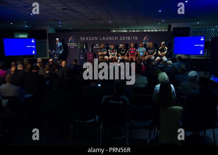 Newcastle Upon Tyne, Angleterre, 3 octobre 2018. Martin Bayfield, maître de cérémonie, présentant les acteurs et à l'occasion du lancement de la Heineken Cup Champions 2018/2019 à St James Park, Newcastle. Crédit : Colin Edwards/Alamy Live News. Banque D'Images