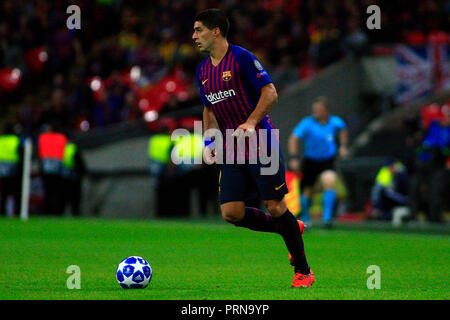 Le stade de Wembley, Londres, Royaume-Uni. 3ème Oct 2018. Luis Suarez de Barcelone en action. Match de la Ligue des Champions, groupe B, Tottenham Hotspur v Barcelone au stade de Wembley à Londres, le mercredi 3 octobre 2018. Ce droit ne peut être utilisé qu'à des fins rédactionnelles. Usage éditorial uniquement, licence requise pour un usage commercial. Aucune utilisation de pari, de jeux ou d'un seul club/ligue/dvd publications pic par Steffan Bowen/Andrew Orchard la photographie de sport/Alamy live news Banque D'Images