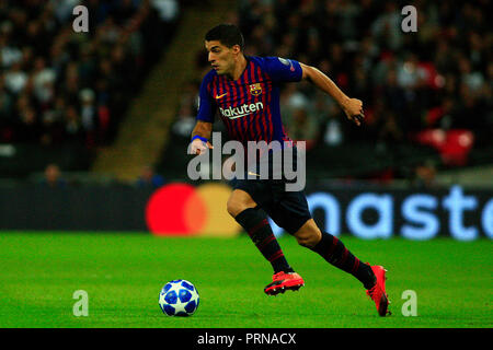 Le stade de Wembley, Londres, Royaume-Uni. 3ème Oct 2018. Luis Suarez de Barcelone en action. Match de la Ligue des Champions, groupe B, Tottenham Hotspur v Barcelone au stade de Wembley à Londres, le mercredi 3 octobre 2018. Ce droit ne peut être utilisé qu'à des fins rédactionnelles. Usage éditorial uniquement, licence requise pour un usage commercial. Aucune utilisation de pari, de jeux ou d'un seul club/ligue/dvd publications pic par Steffan Bowen/Andrew Orchard la photographie de sport/Alamy live news Banque D'Images