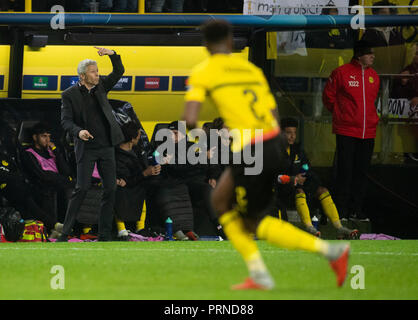 03 octobre 2018, en Rhénanie du Nord-Westphalie, Dortmund : Soccer : Ligue des Champions, Borussia Dortmund - comme Monaco, phase Groupe, Groupe A, 2e journée. L'entraîneur de Dortmund Lucien Favre. Photo : Bernd Thissen/dpa Banque D'Images