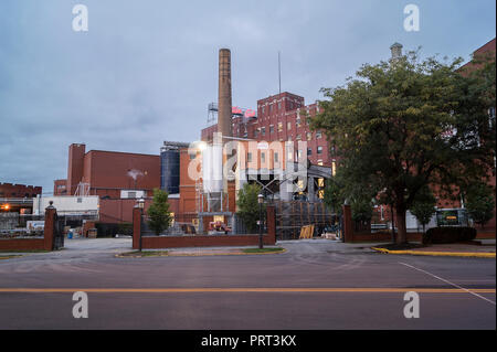 UTICA, NY, USA - oct. 03, 2018 : F.X. Matt Brewing Company est une brasserie à Utica, New York. C'est la quatrième plus ancienne brasserie familiale je Banque D'Images