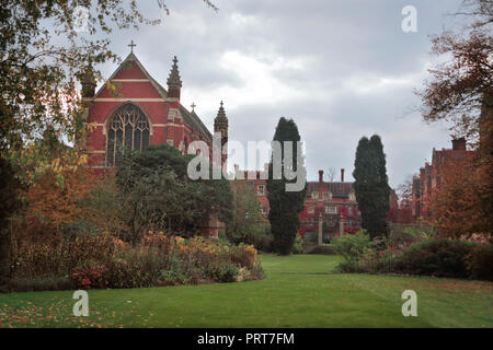 La chapelle et le Collège de jardins, Selwyn Selwyn College, Cambridge, Angleterre Banque D'Images