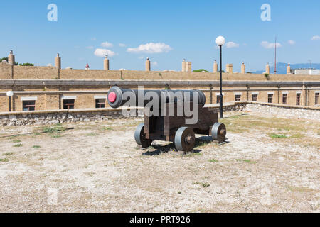 Vieux canon sur l'affichage à l'ancien fort vénitien en Chios, Corfou, Grèce Banque D'Images