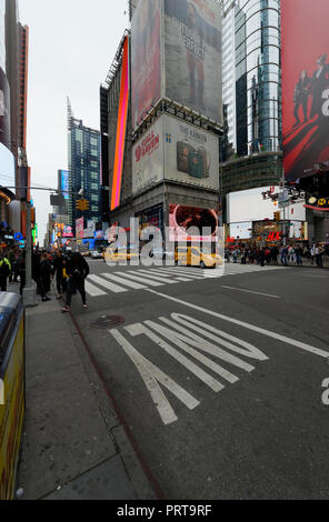 New York, USA : le 18 mai 2018 : de Monde Times Square, New York, USA. Banque D'Images