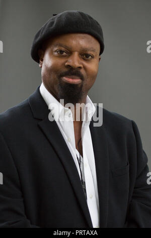 Ben Okri, poète et écrivain nigérian, a donné une conférence à l'Edinburgh International Book Festival 2018. Festival d'Édimbourg en Écosse en 2018. Banque D'Images