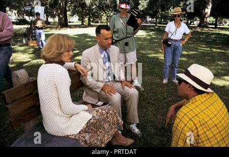 Titre original : Forrest Gump. Titre en anglais : Forrest Gump. Année : 1994. Réalisateur : Robert Zemeckis. Stars : Tom Hanks. Credit : PARAMOUNT PICTURES / Album Banque D'Images