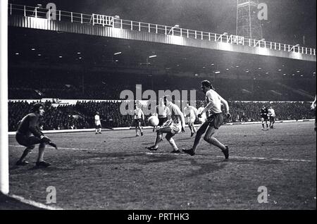 Leeds United v Tottenham Hotspur 1974 Banque D'Images