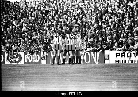 Leeds United v Tottenham Hotspur 1974 Banque D'Images