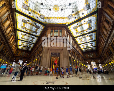 Galleria Alberto Sordi ou Galleria Colonna, centre commercial - Rome, Italie Banque D'Images