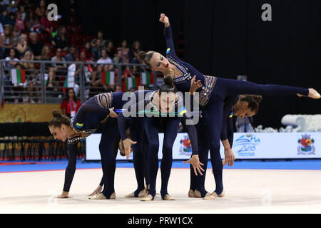 Sofia, Bulgarie - 15 septembre, 2018 : l'Ukraine de l'équipe effectue au cours de la 2018 Championnats du monde de gymnastique rythmique. Tournoi de groupe. Banque D'Images