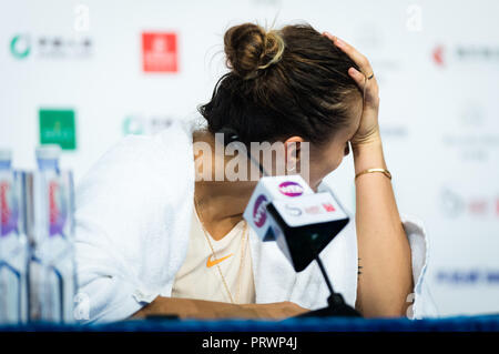 Beijing, Chine. 4ème Oct 2018. 4 octobre 2018 - Sabalenka Aryna du Bélarus parle aux médias après avoir remporté son troisième match à la ronde de 2018 Chine Open de tennis WTA Premier tournoi obligatoire Crédit : AFP7/ZUMA/Alamy Fil Live News Banque D'Images