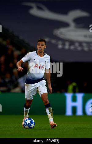 Londres, Royaume-Uni. 3ème Oct 2018. Harry cligne de Tottenham en action pendant la match du groupe B de la Ligue des Champions entre Tottenham Hotspurs et le FC Barcelone au stade de Wembley sur Octobre 03, 2018 à Londres, en Angleterre. Credit : José Bretón/Alamy Live News Banque D'Images