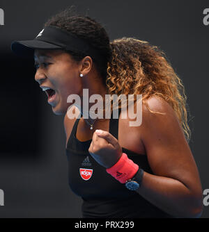 Beijing, Chine. 5Th Oct, 2018. Naomi Osaka du Japon fête marquant pendant le match quart féminin contre Shuai Zhang de Chine au tournoi de tennis Open de Chine à Beijing, Chine, 5 octobre 2018. Naomi Osaka 2-1. Credit : Kong Hui/Xinhua/Alamy Live News Banque D'Images