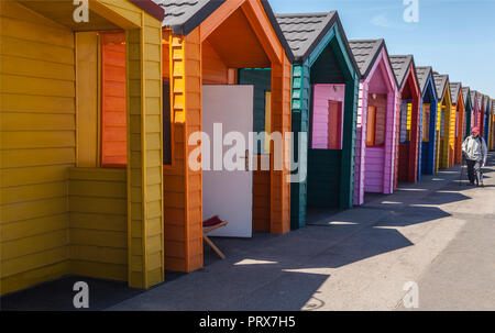 Les cabines colorées à Saltburn by the Sea,Angleterre,UK Banque D'Images