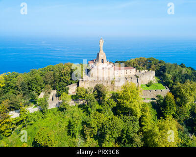 Mota ou château Castillo de la Mota ou Motako Gaztelua monte sur la montagne Urgull à San Sebastian ou Donostia ville en Espagne Banque D'Images