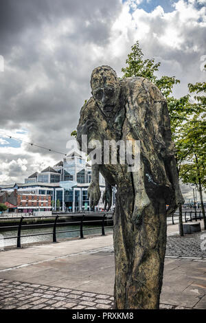 Grande Famine Statue, Custom House Quay, Dublin, Irlande, Europe. Banque D'Images