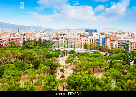 Antenne de Barcelone vue panoramique. Barcelone est la capitale et la plus grande ville de la Catalogne en Espagne. Banque D'Images