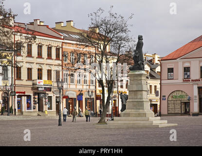 Monument à Tadeusz Kosciuszko à la place du marché de Rzeszów. Pologne Banque D'Images