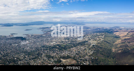 La région de la baie de San Francisco dispose d'un réseau complexe de l'infrastructure qui prend en charge l'une des zones les plus peuplées de la côte ouest des États-Unis. Banque D'Images