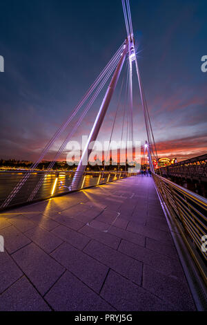 Golden Jubilee Bridges Banque D'Images