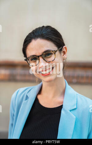 Portrait d'une jeune femme d'affaires, porter des lunettes Banque D'Images