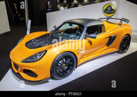 PARIS, le 2 octobre 2018 : Lotus Exige 410 Sport sports car présenté au Mondial de Paris. Banque D'Images