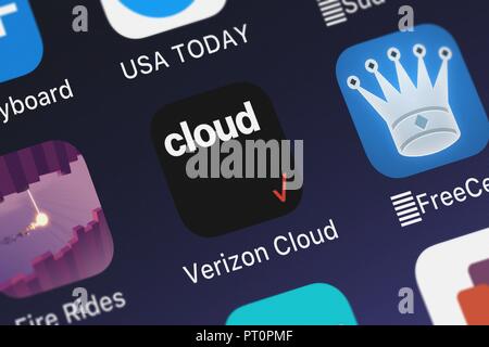 Londres, Royaume-Uni - Octobre 05, 2018 : Close-up shot de Verizon Wireless's popular app Cloud Verizon. Banque D'Images