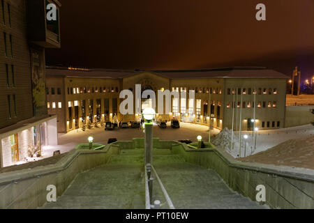 ROVANIEMI, FINLANDE - le 15 décembre 2016 : - Centre de l'Arctique Arktikum et musée régional de Laponie, à Rovaniemi, Finlande. Banque D'Images