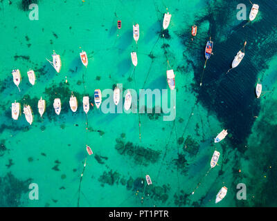 Détail de la mer Ionique vue aérienne, quartier de Tarente, Pouilles, Italie, Europe, Banque D'Images