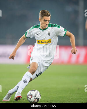 Mönchengladbach, Deutschland. 26 Sep, 2018. Florian NEUHAUS (MG) à l'action. Soccer 1.Bundesliga, 5.journée Borussia Mönchengladbach, (MG) - l'Eintracht Francfort (F) 3 : 1 le 26/09/2018 à Borussia Mönchengladbach/Allemagne. # #  DFL règlement interdit toute utilisation des photographies comme des séquences d'images et/ou quasi-vidéo # #  | Conditions de crédit dans le monde entier : dpa/Alamy Live News Banque D'Images