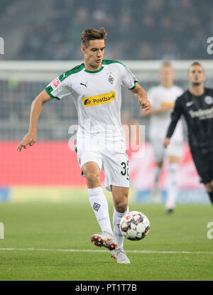 Mönchengladbach, Deutschland. 26 Sep, 2018. Florian NEUHAUS (MG) à l'action. Soccer 1.Bundesliga, 5.journée Borussia Mönchengladbach, (MG) - l'Eintracht Francfort (F) 3 : 1 le 26/09/2018 à Borussia Mönchengladbach/Allemagne. # #  DFL règlement interdit toute utilisation des photographies comme des séquences d'images et/ou quasi-vidéo # #  | Conditions de crédit dans le monde entier : dpa/Alamy Live News Banque D'Images