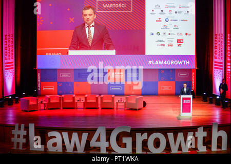 Cracovie, Pologne. 5Th Oct, 2018. Polonais Zbigniew Ziobro, Ministre de la Justice vu livrant un discours lors de la cérémonie d'ouverture du droit 4 Forum sur la croissance de la glace au centre des congrès de Cracovie. Credit : Omar Marques/SOPA Images/ZUMA/Alamy Fil Live News Banque D'Images