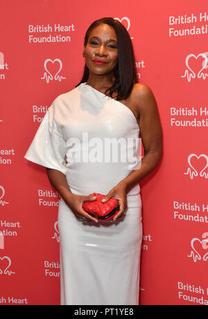 Londres, Royaume-Uni. 5 octobre 2018. La British Heart Foundation Le Prix des héros du coeur au Globe Theatre, pour célébrer et remercier les partisans d'inspiration. Photo date : vendredi 5 octobre 2018. Organisé par Kay Burley, ont été décernés à des collecteurs de fonds et désintéressé de ceux qui ont fait montre d'une remarquable bravoure et allé au-dessus et au-delà d'aider les autres. Les candidatures sont maintenant ouvertes pour l'année prochaine le Prix des héros du Cœur. Credit Photo : Alamy/Capital Live News Banque D'Images