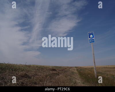 Road sign, Saskatchewan, Canada, Triangle de Palliser, Brian Martin RMSF, grande taille du fichier Banque D'Images