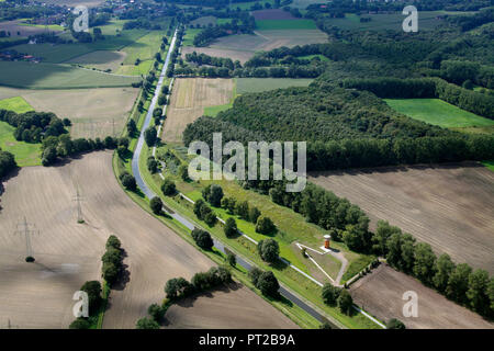 Vue aérienne, l'Emscher, Art, Kawamat Tower, Castrop-Rauxel Castrop-Rauxel, jonction de la voie navigable, Emscherkunst.2010, œuvres à l'Emscher, Ruhr, Rhénanie du Nord-Westphalie, Allemagne, Europe, Banque D'Images