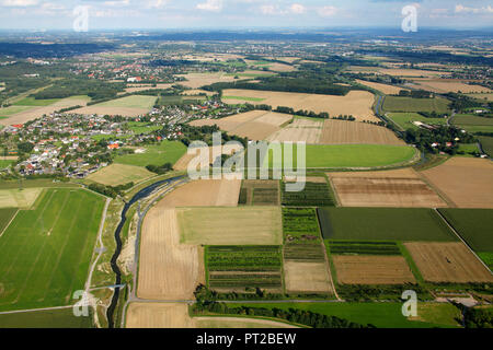 Seseke, flux vers la Lippe, Brook, vue aérienne, Seseke art, paysage dans la rivière, Thomas Stricker, Riverbed, île artificielle, rivière paysage, Kamen, Lünen, Ruhr, Rhénanie du Nord-Westphalie, Allemagne, Europe, Banque D'Images