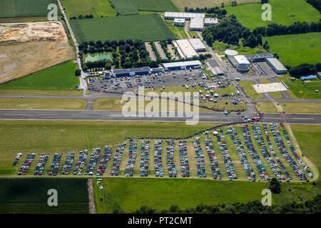 Bottrop, course à l'aéroport, airfield Schwarze Heide, 1/4 mile de la race, de la race, les courses d'accélération sur la piste, la Ruhr, Rhénanie du Nord-Westphalie, Allemagne Banque D'Images