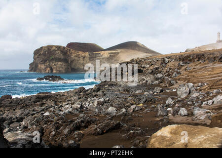 Paysage côtier volcanique de l'Ponta dos Capelinhos Banque D'Images