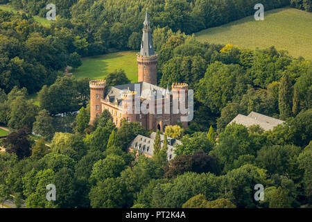 Musée du Château de Moyland, château d'eau, immeuble néo-gothique, collection d'art moderne des frères van der Grinten, excursion sur Bas-rhin, parc du château, Bedburg-Hau, Bas-rhin, Rhénanie du Nord-Westphalie, Allemagne, Banque D'Images