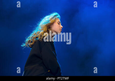 MADRID - SEP 8 : Clairo (band) produisent en concert à Dcode Music Festival le 8 septembre 2018 à Madrid, Espagne. Banque D'Images