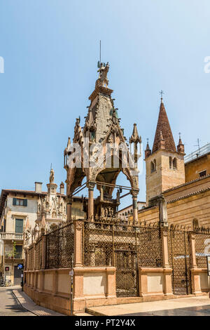 Tombes de Scaliger, Vérone, Vénétie, Italie, Europe Banque D'Images